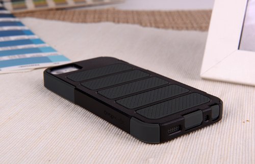 Shield for iPhone 5 & 5s - Charcoal