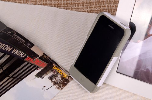 X-Doria 409506 Shield Case for iPhone 5-1 Pack - Retail Packaging - White/Grey