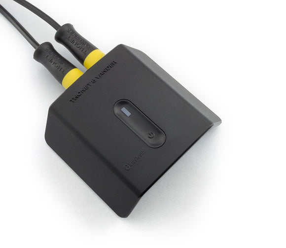 Smart Solutions HK096-03554 Flug Bluetooth Receiver Thonet and Vander Flug Bluetooth Audio Adapter