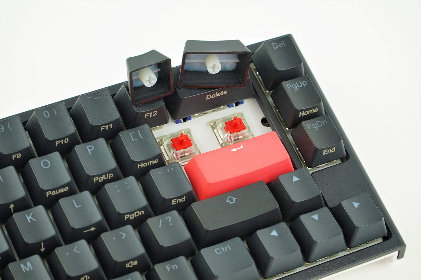 Ducky One 2 SF RGB - MX Blue