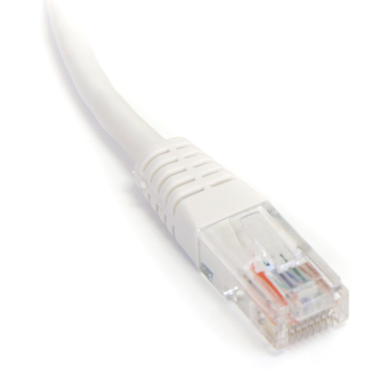 StarTech.com Cat5e Ethernet Cable - 1 ft - White - Patch Cable - Molded Cat5e Cable - Short Network Cable - Ethernet Cord - Cat 5e Cable - 1ft (M45PATCH1WH)