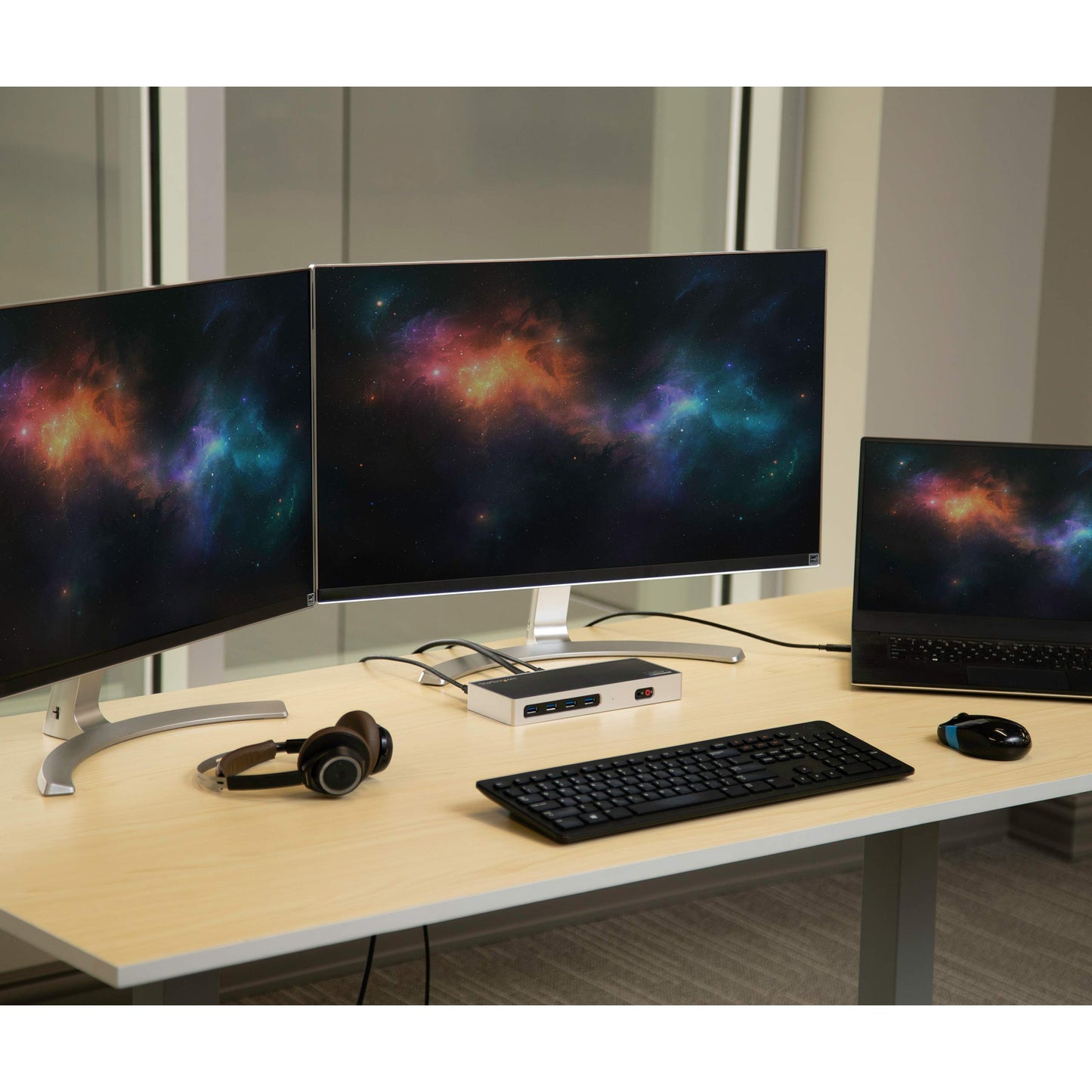 StarTech.com Dual 4K Docking Station - USB C and A (3.0) - Dual Monitor DisplayPort + HDMI Dock for Mac & Windows Laptops (DK30A2DH)