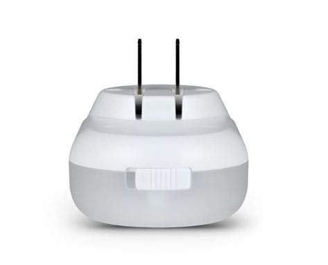 ALURATEK - USB LED Night Light w/Dual USB Charging