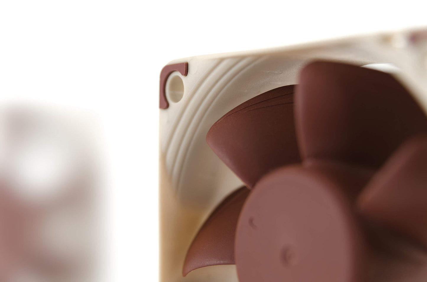 Noctua NF-A6x25 FLX, 3-Pin Premium Cooling Fan (60mm, Brown)