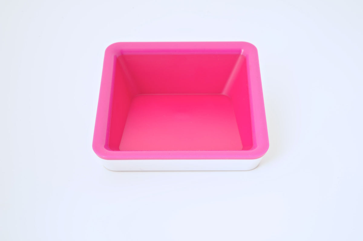 Bluelounge Design Nest Organizing Stand for iPad/iPad 2 and Other Tablets (NS-PNK)