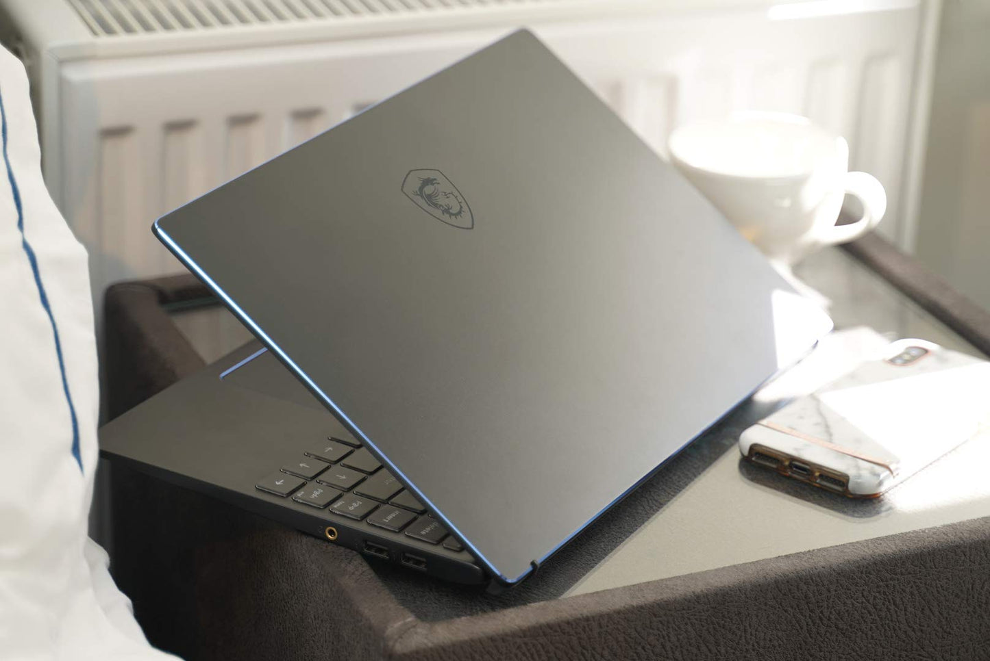 MSI Prestige 14 A10RB-024CA 14" Professional Laptop Intel Core i7-10510U MX250 16GB DDR4 512GB NVMe SSD Win10PRO