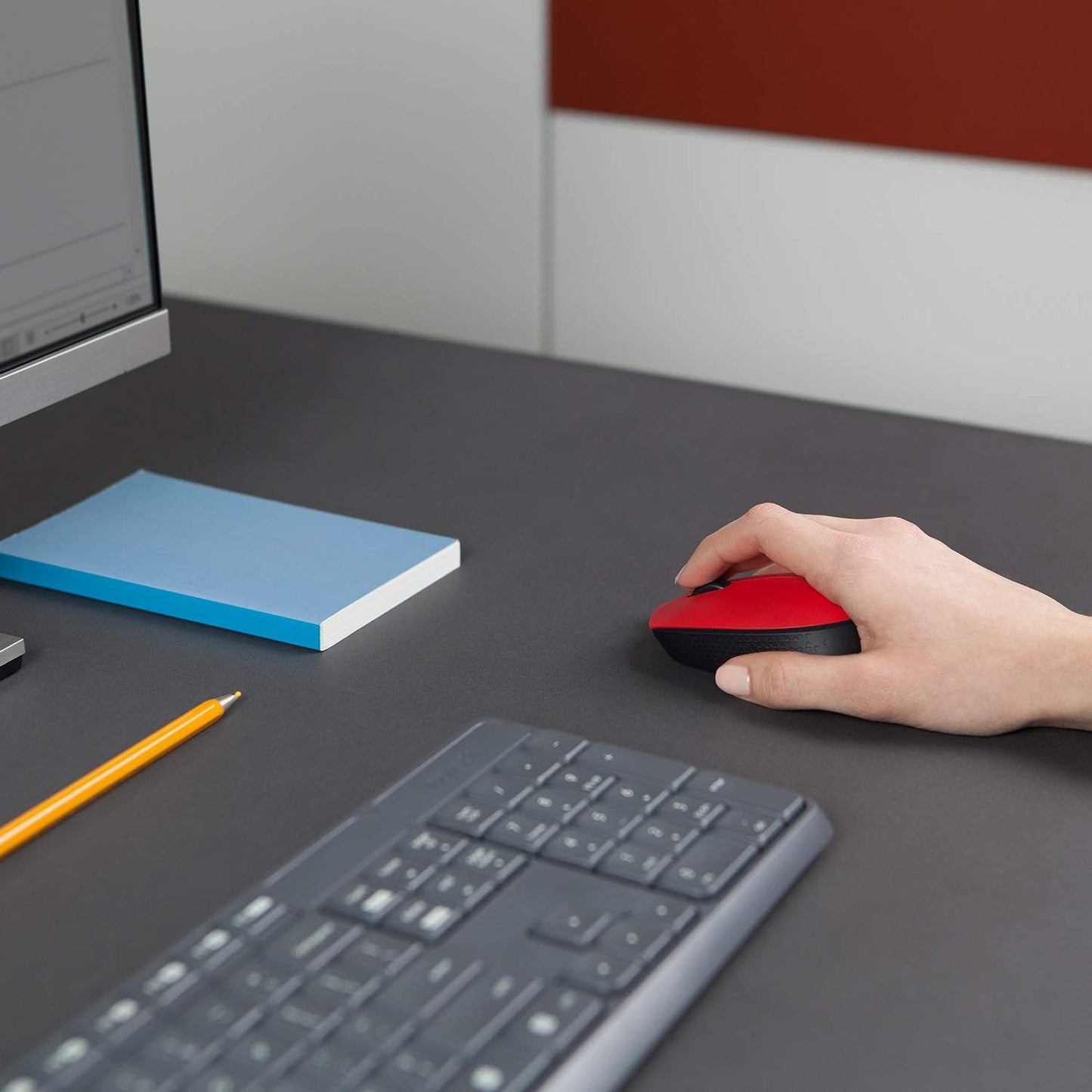 Logitech M170 Red Clamshell Mouse