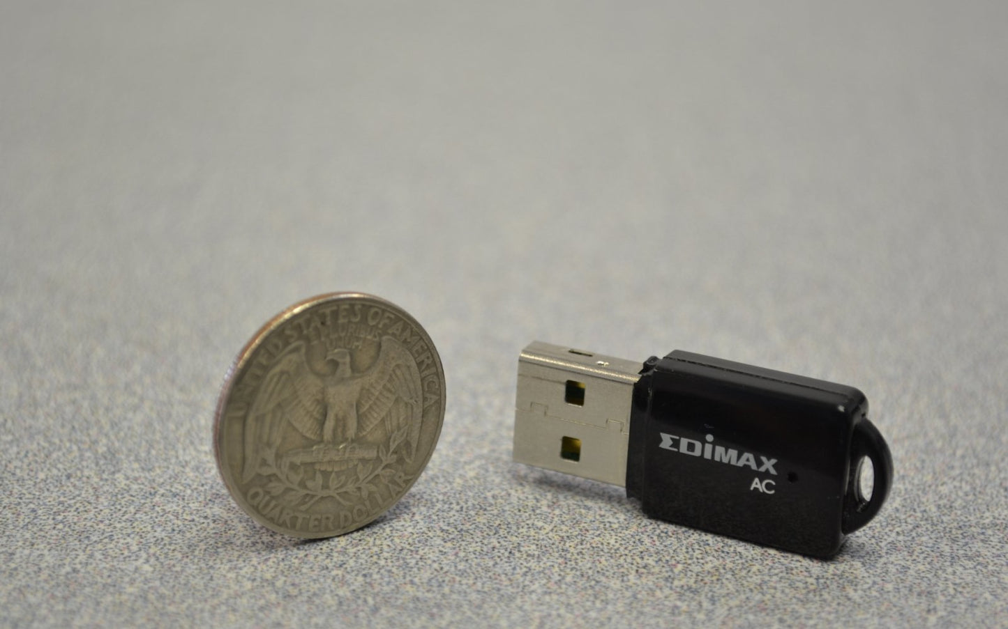 Edimax EW-7811UTC AC600 Dual-Band USB Adapter, Mini Size Easy to Carry, Supports Both 11AC ( 5GHz Band ) and 11n ( 2.4GHz Band ) Wi-Fi Connectivity, Upgrades your PC / Laptop for Exceeding Streaming and Faster Download