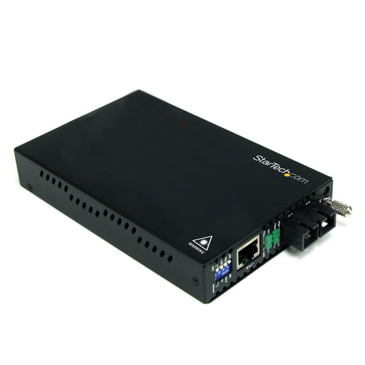 StarTech.com 10/100 Mbps Single Mode Fiber Media Converter SC 30 km (ET90110SM302)