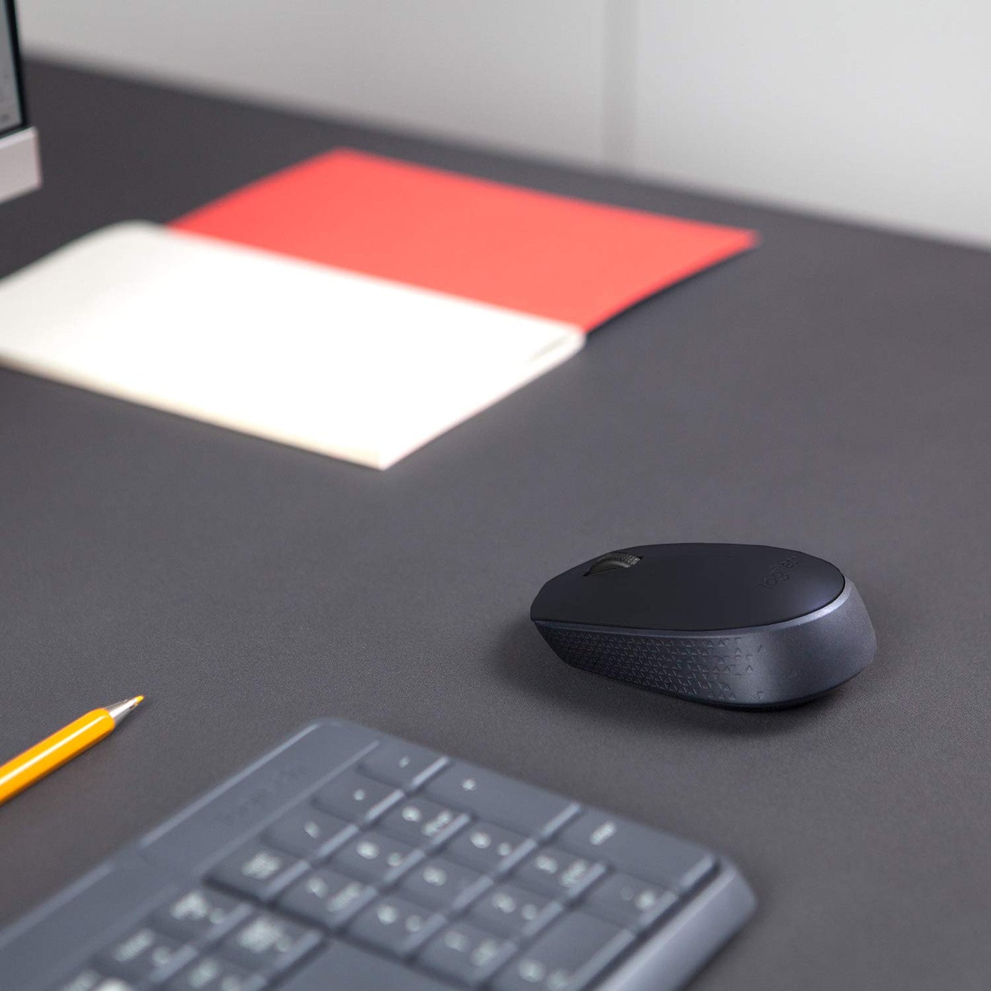 Logitech M170 2. 4GHz Wireless 3-Button Optical Scroll Mouse W/Nano USB Receiver (Black)