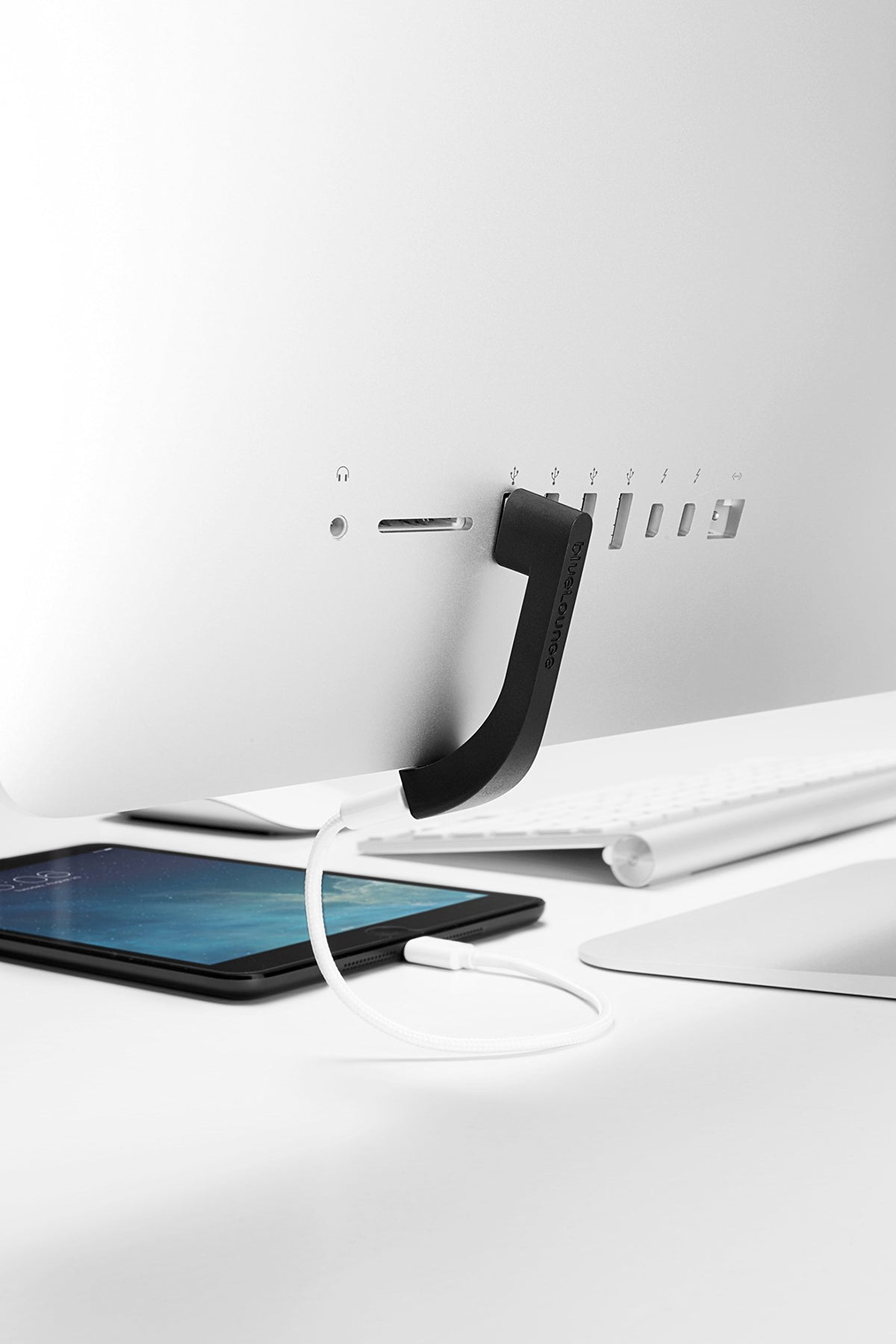Bluelounge Distribution Bluelounge Jimi-USB Port Extension for iMac Slim Unibody(JM-USB-01)