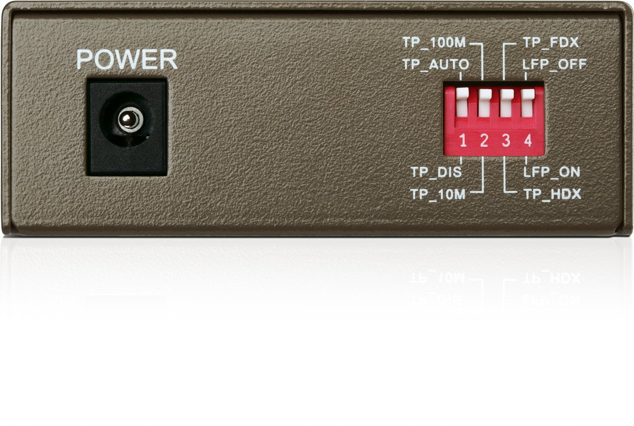 TP-Link WDM Fast Ethernet Media Converter, Up to 100Mbps RJ45 to 100M Single-Mode SC Fiber, 1550nm Transfer Data and 1310nm Receive Data (MC111CS)