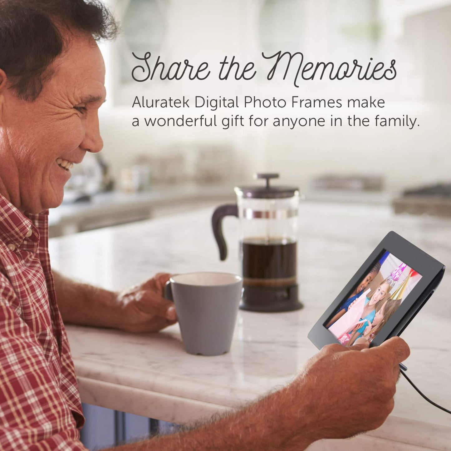 Aluratek (ADMPF108F) 8" Hi-Res Digital Photo Frame with 4GB Built-In Memory (800 x 600 Resolution), Photo/Music/Video Support