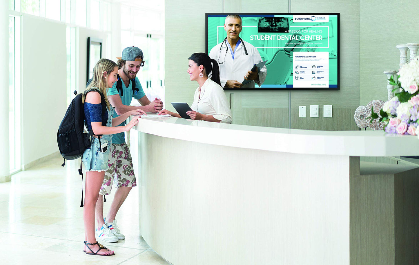 43-inch Commercial LED LCD Display - TAA