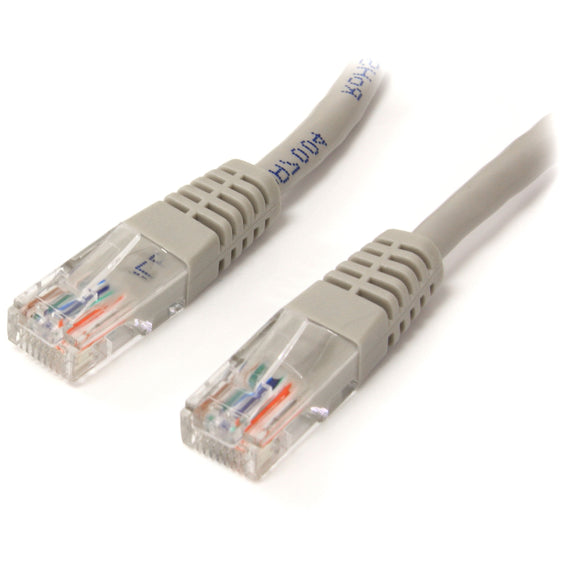 StarTech.com Cat5e Ethernet Cable - 25 ft - Gray - Patch Cable - Molded Cat5e Cable - Long Network Cable - Ethernet Cord - Cat 5e Cable - 25ft (M45PATCH25GR)