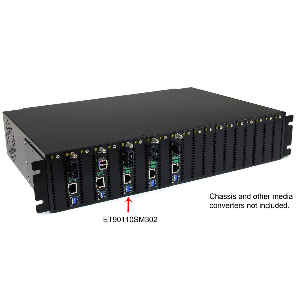 StarTech.com 10/100 Mbps Single Mode Fiber Media Converter SC 30 km (ET90110SM302)