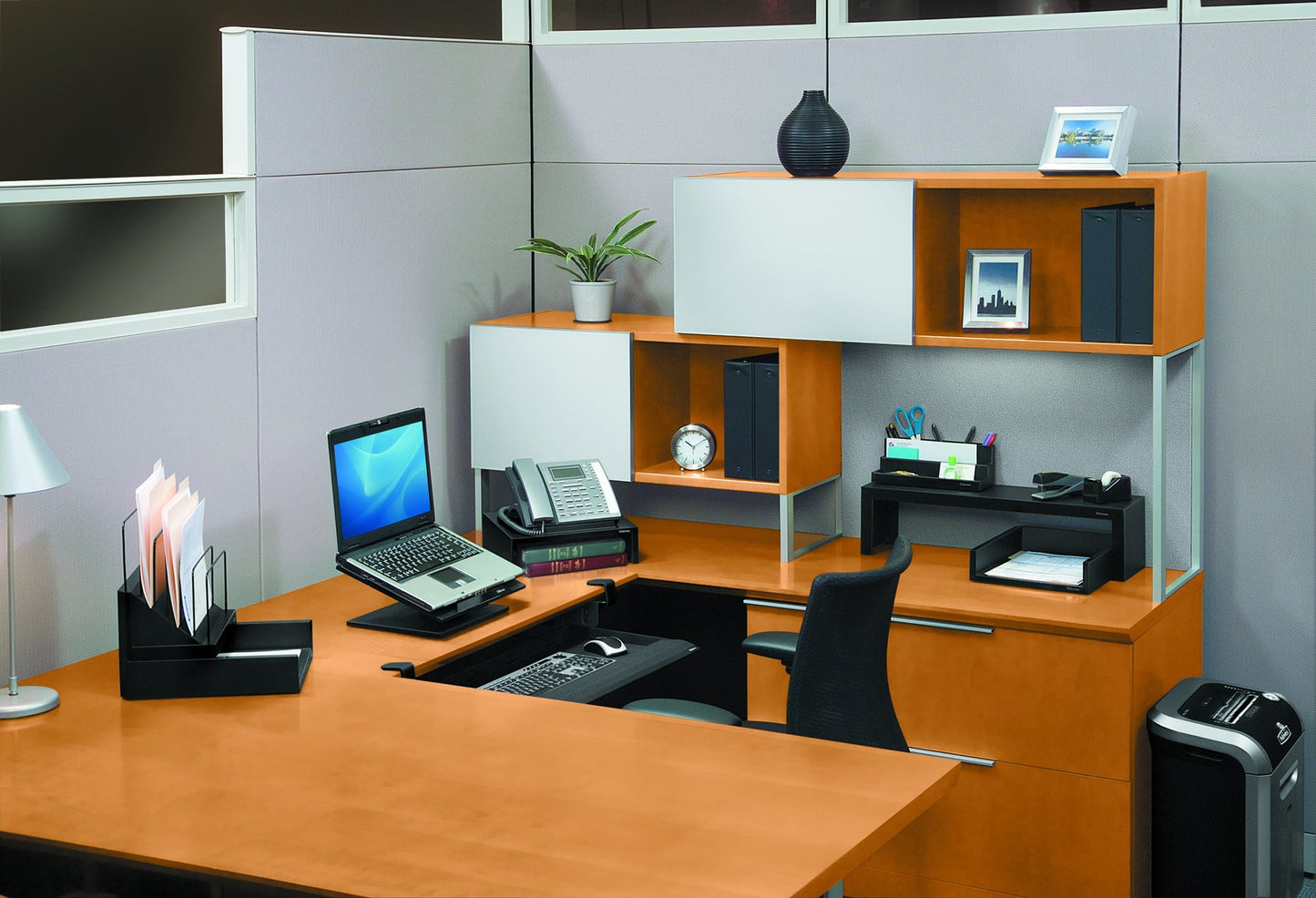 Fellowes Designer Suites Laptop Riser, Black (8038401)
