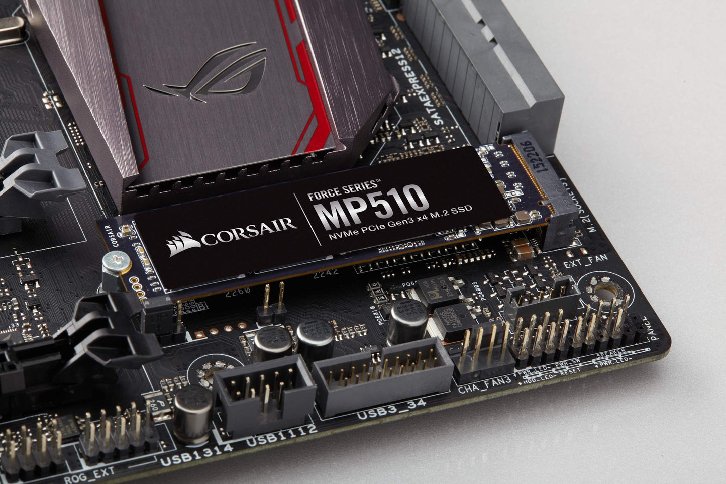 CORSAIR Force Series MP510 960GB NVMe PCIe Gen3 x4 M.2 SSD Solid State Storage, Up to 3, 480MB/s