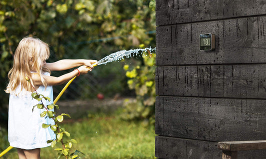 Eve Degree - Connected Weather Station for tracking temperature, humidity & air pressure; IPX3 water resistance, display, no bridge necessary, Bluetooth Low Energy (Apple HomeKit)