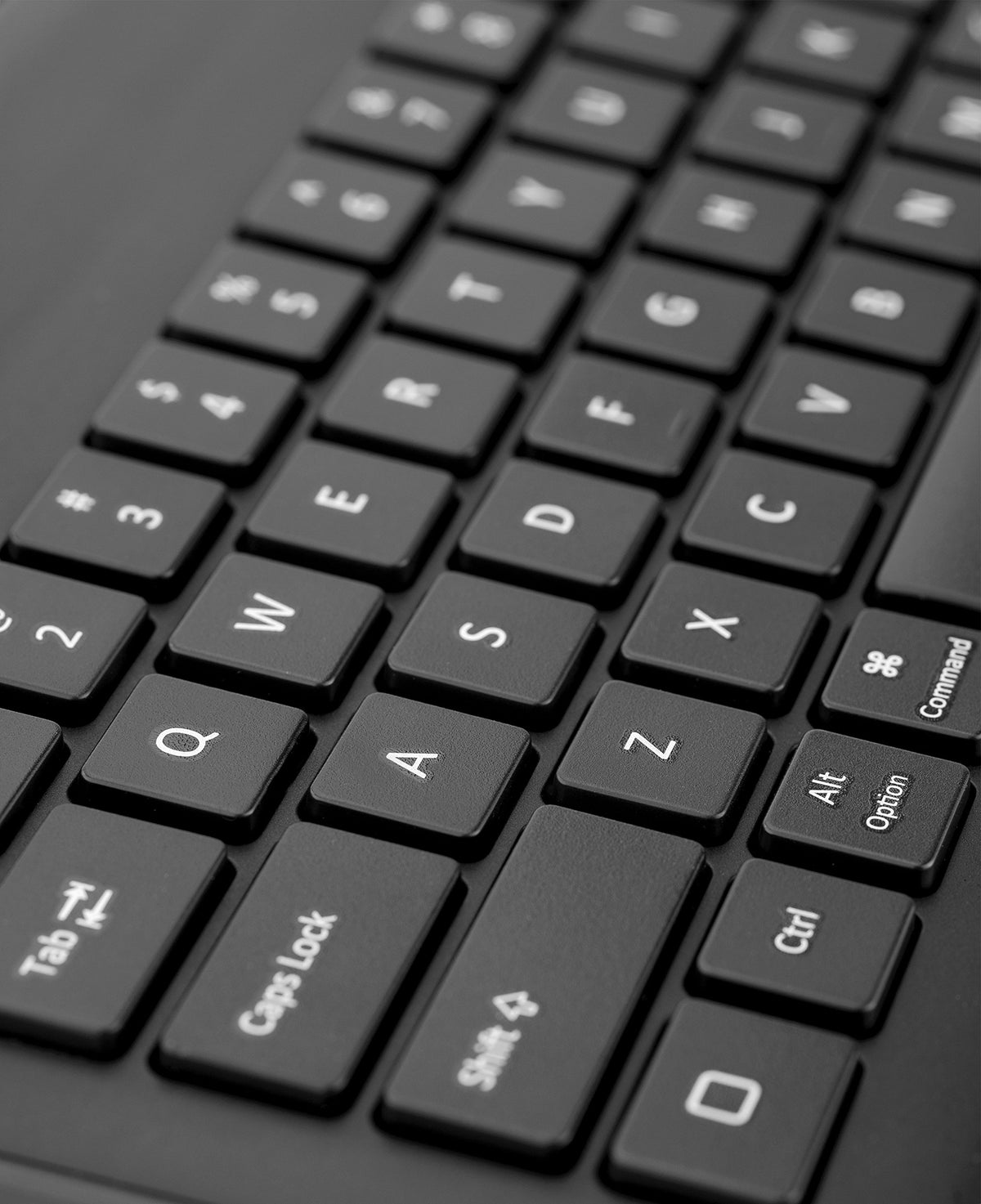 Kensington Wired iPad Keyboard with Lightning Connector (K72447WW)