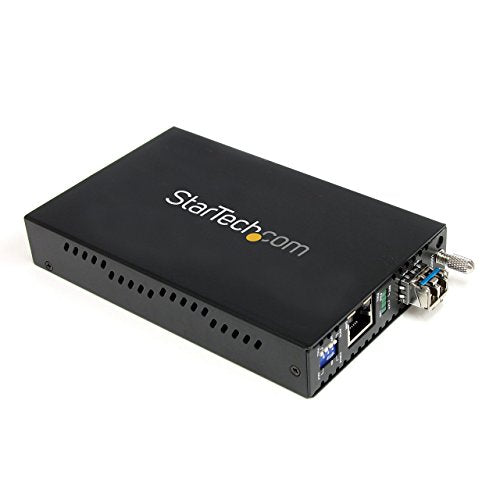 StarTech.com 1000 Mbps Gigabit Single Mode Fiber Media Converter with LC 40 km (ET1000S40LC2)